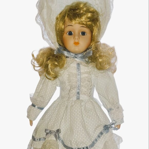 Baby Blue Bonnet Girl 14" Collectible Porcelain Doll 1980s ANCO Merchandise - Picture 5 of 12